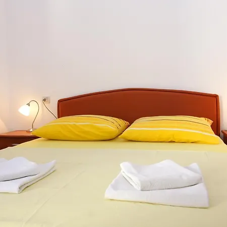 Διαμέρισμα Sumic *